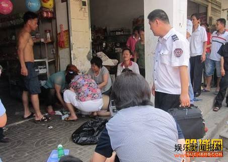 女子猛抓男子下体致死